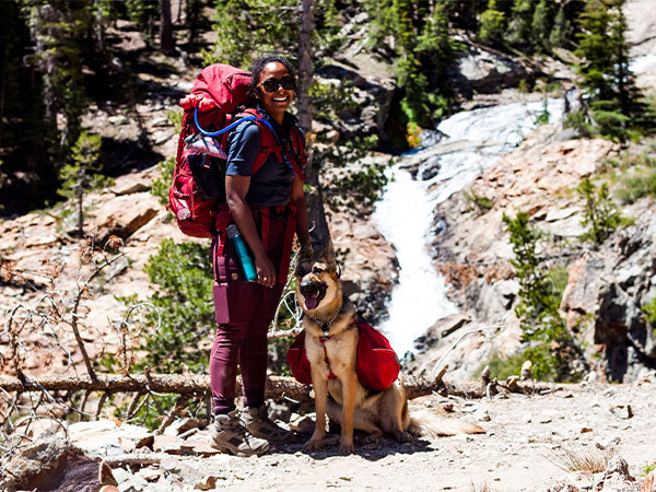 Backpacking Girls on Instagram: “Hiking is better with dogs 🐕 Do you agree  or disagree? Let us know below 👇👇👇 Follow…